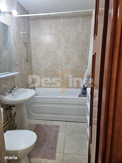Apartament cu 2 camere semidecomandat, mobilat în Crângași