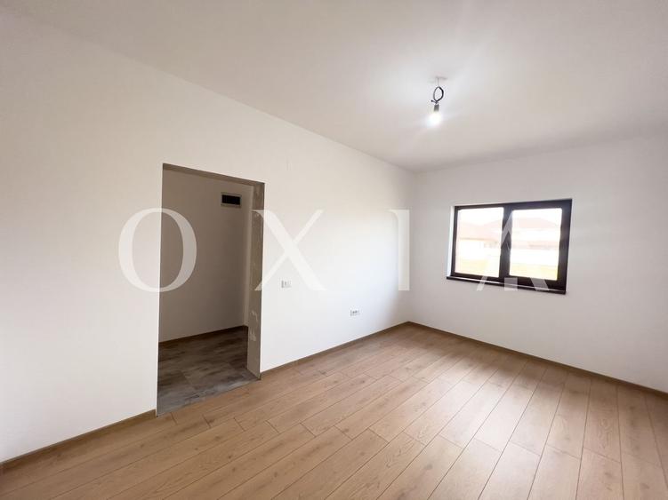 Duplex cu 3 camere cu Canalizare în Moșnița Nouă