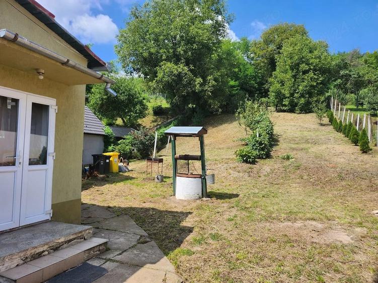 Casă cu Teren 803 Mp în Central
