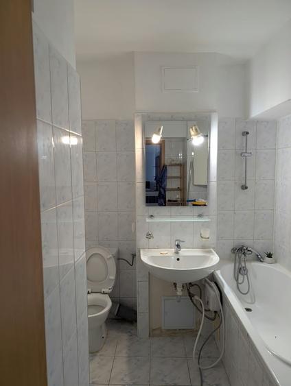 Apartament cu 2 camere semidecomandat în Dorobanți