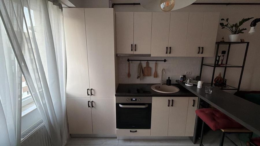 Apartament cu 2 camere semidecomandat în Central