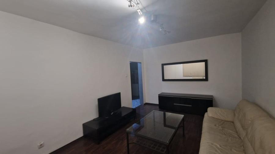 Apartament 3 camere, decomandat, 70mp, Calea Bucuresti, zona Electroputere - 2