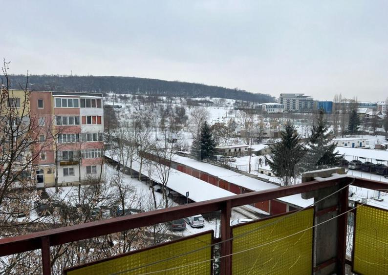 Apartament 2 camere, 52 mp, zona Tudor - 1