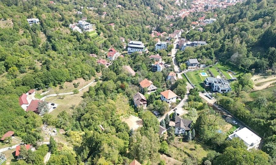 Teren intravilan zona Schei - 15