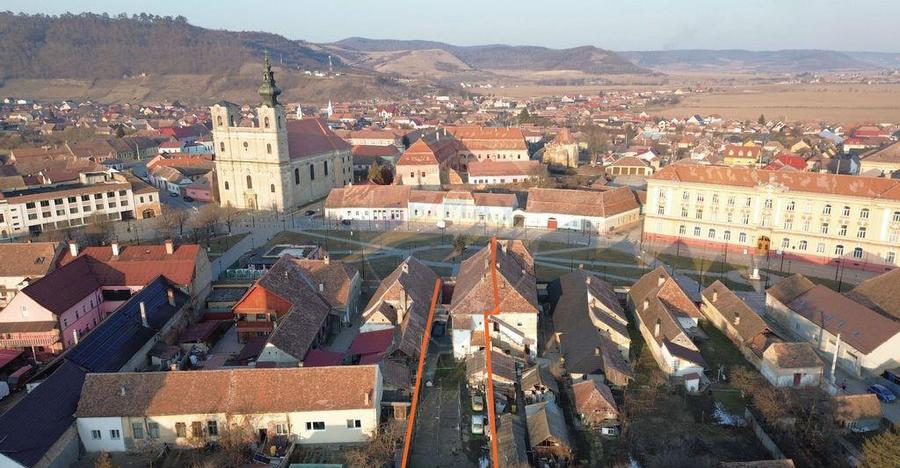 Casa cu istorie in inima Dumbraveniului 15 min. de... - 6