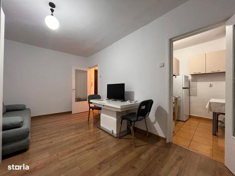 Apartament tip C, decomandat, o camera et.2 Central, zona Piata Mare - 7