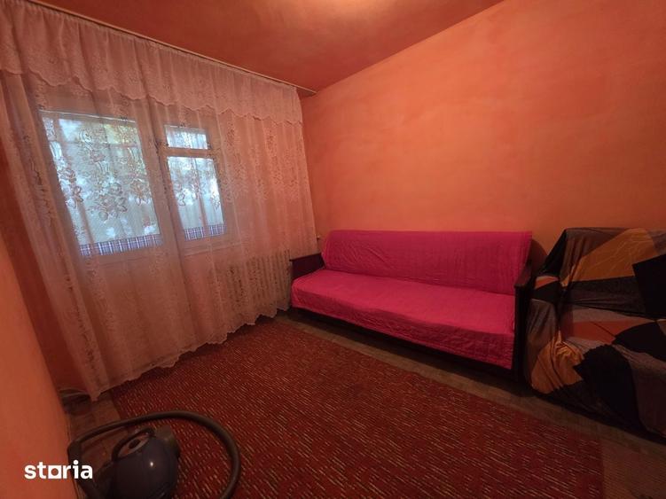 3 camere Viziru 1 , 2 balcoane, sup 70 mp - 4