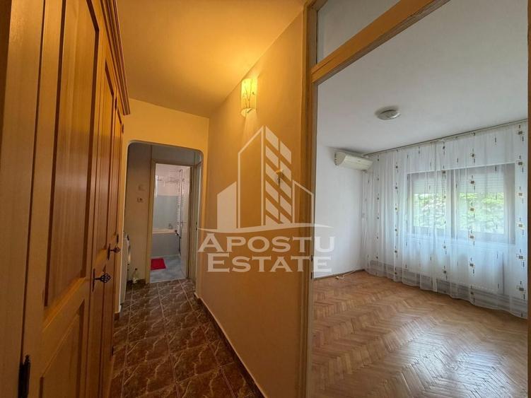 Apartament cu 3 camere, decomandat, zona Soarelui, Timisoara - 11