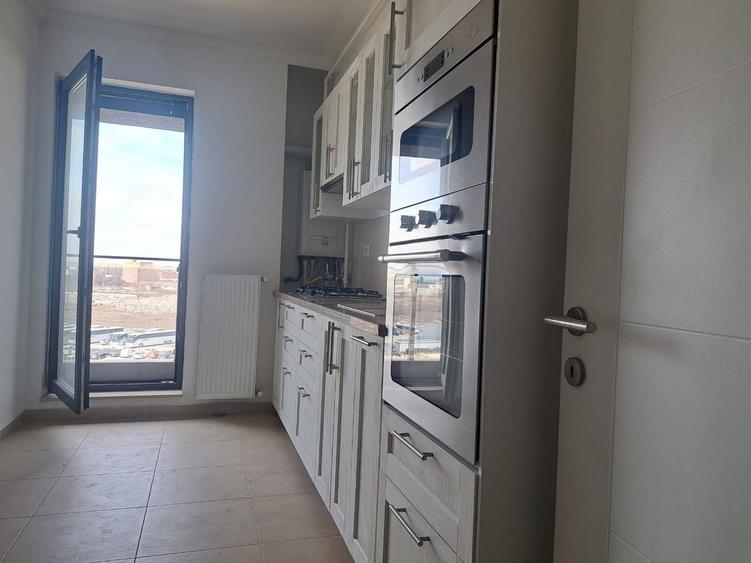 Inchiriere 3 camere, cu loc de parcare, Energia Residence - 5