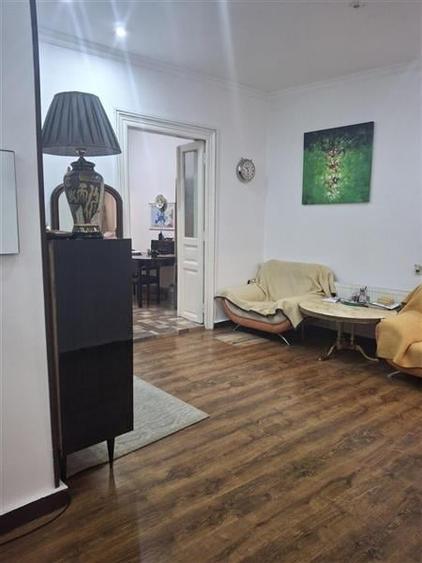 Vila, zona Eminescu, S+P+1+M, 8 camere - 5