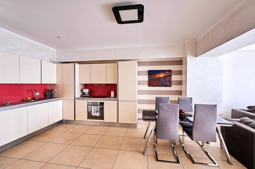 STATIUNEA MAMAIA 3 CAMERE 115 MP. MOBILAT UTILAT TERASA VEDERE FRONTALA LA LAC ! - 7