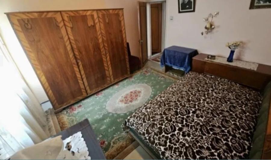 TITAN Metrou Costin Georgian,balcon,geam la baie,Liber - 4