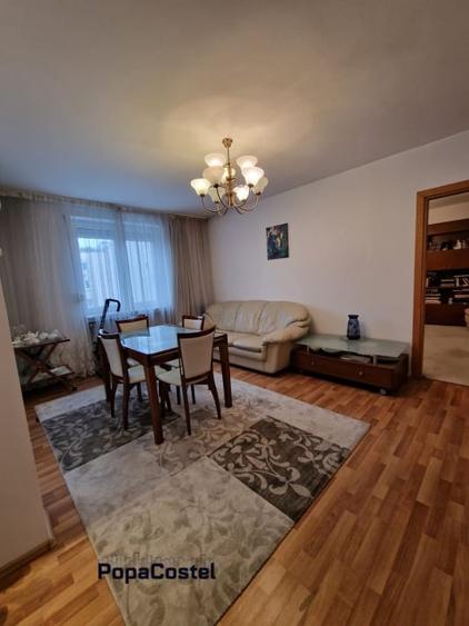 Calea Victoriei - Centrul Istoric 4 camere spatioase etaj 3/6, imobil 1979 - 2