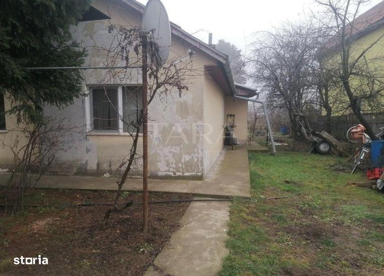 Casa de vanzare cu teren generos zona linistita. Cartier Bulgaria. - 1