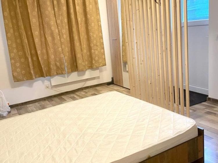 Rahova vanzare casa singur curte - 3