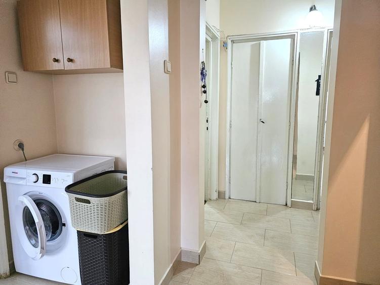 Apartament cu 3 camere, etaj intermediar - Piata Centrala - 12