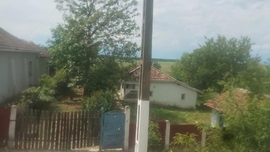 casa de vanzare - 1