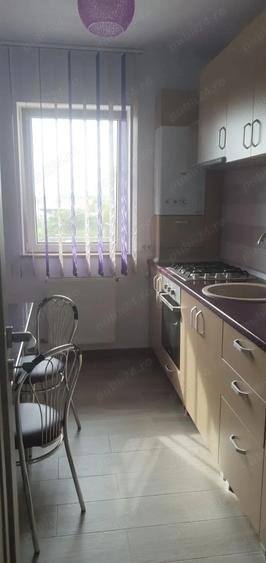 Inchiriez apartament - 2