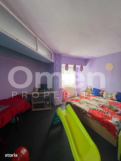 Apartament spatios, complet renovabil, zona Granicerilor - 1