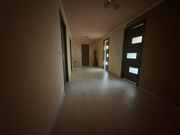 VILA IN SANNICOLAU MARE - 2