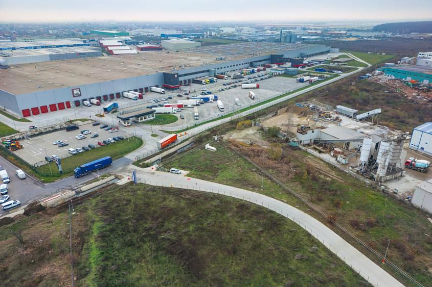 Teren cu vizibilitate intersecție DNCB x A3 - 13