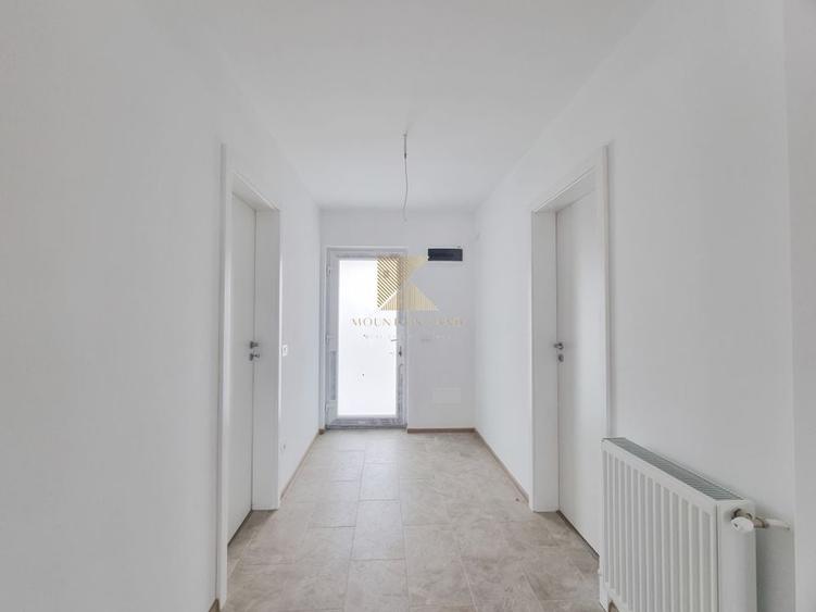 Casă &icirc;nsiruită cu 4 camere și curte proprie - Cartier Izvor, Str. Salc - 5