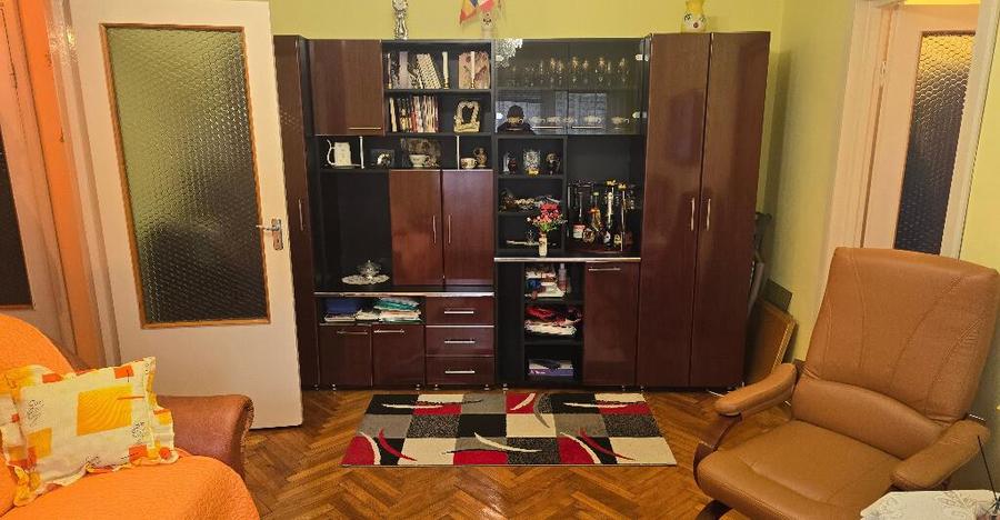 Vand apartament 2 camere in Deva, zona Zamfirescu, et. 2 - 12