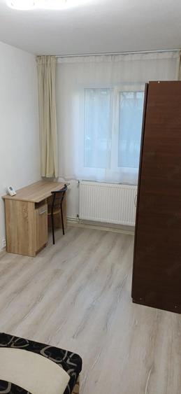 Inchiriez apartament doua camere. - 5