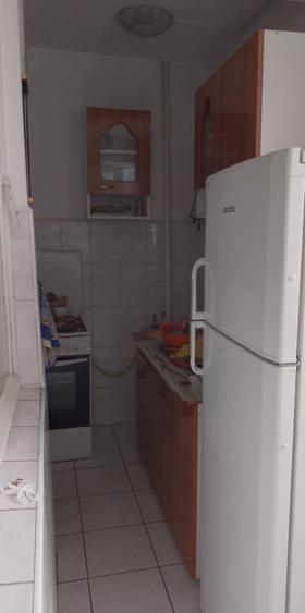 Inchiriez apartament cu o camera, Bloc G4, Mazepa 1. - 3
