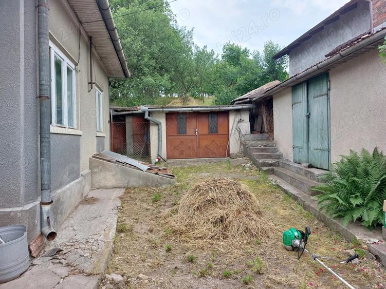 Vand Casa in Huedin - 1