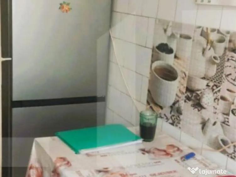 Apartament de vanzare, cu 2 camere, 62 mp, zona Podgoria - 3