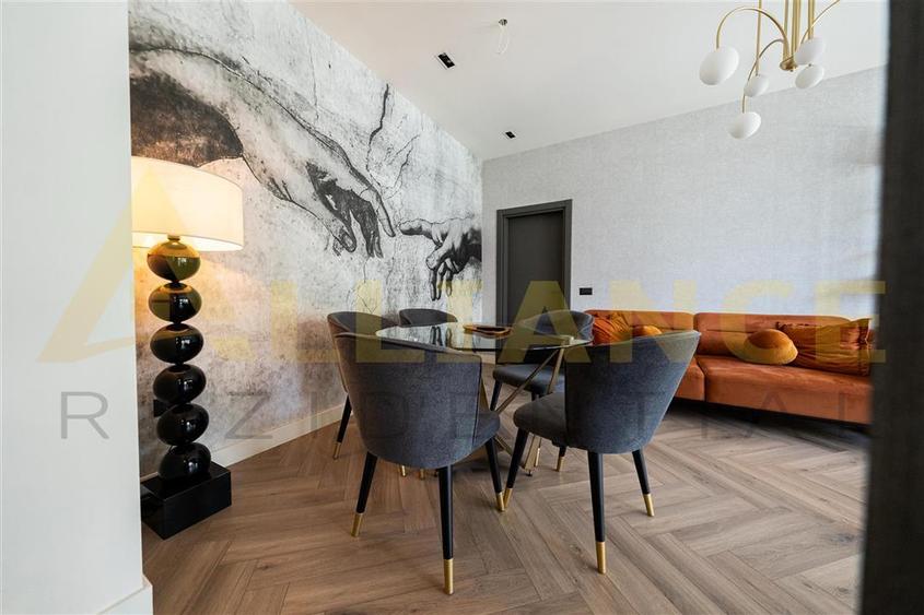 Vila Impresionanta cu Piscina Privata si Gradina de 850 mp in Comuna Berceni - 15