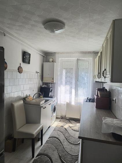 Vand apartament 2 camere - 6