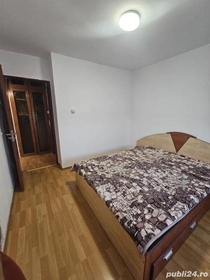 Apartamen 3 camere de vanzare - 2