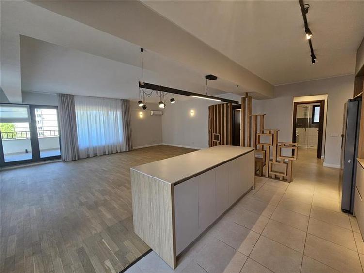 ARCUL DE TRIUMF,  4 CAMERE, 230 MP, RENOVAT, GARAJ DUBLU! - 3