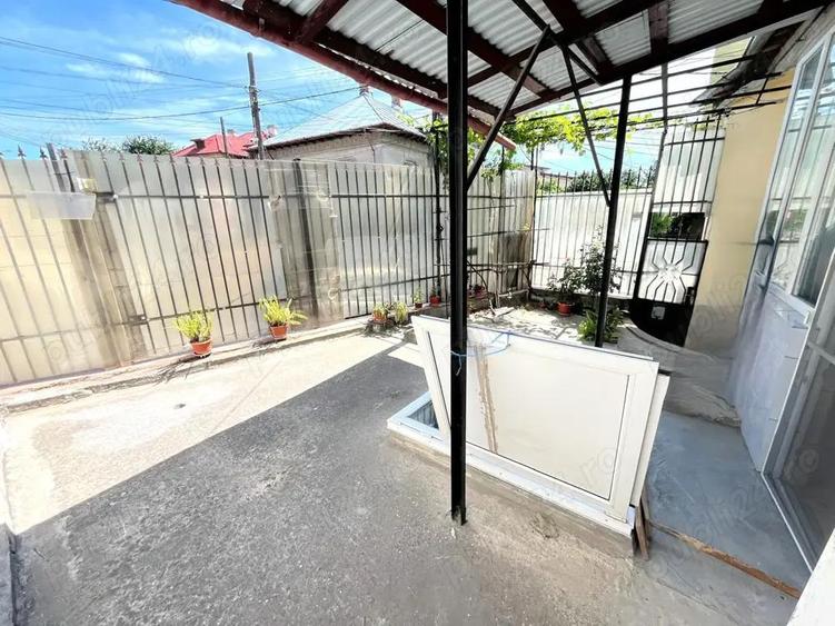 Casa spatiu centru - 10