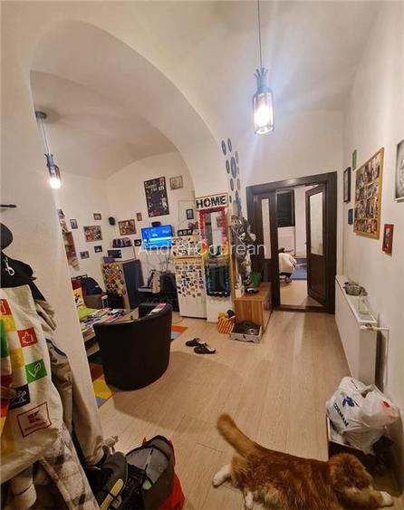 CENTRAL - 2 Camere - Pretabil spatiu birouri - Centrala proprie