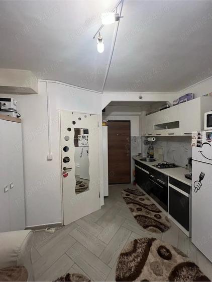 Camera de camin stil garsoniera, cartier 1 Mai - 1