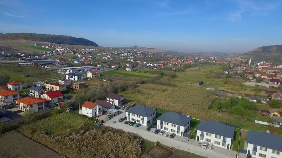 Teren 2.000 mp, proiect 2 duplexuri, Chinteni, posibilitate parcelare - 1