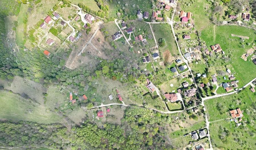 Teren intravilan Bran- Predelut - 30