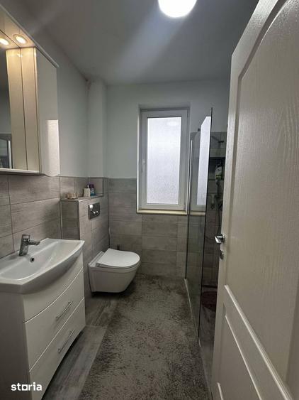Apartament cu 2 camere semidecomandat în Micro 16