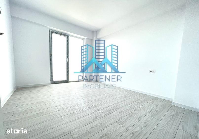 Apartament cu 3 camere decomandat în Valea Lupului