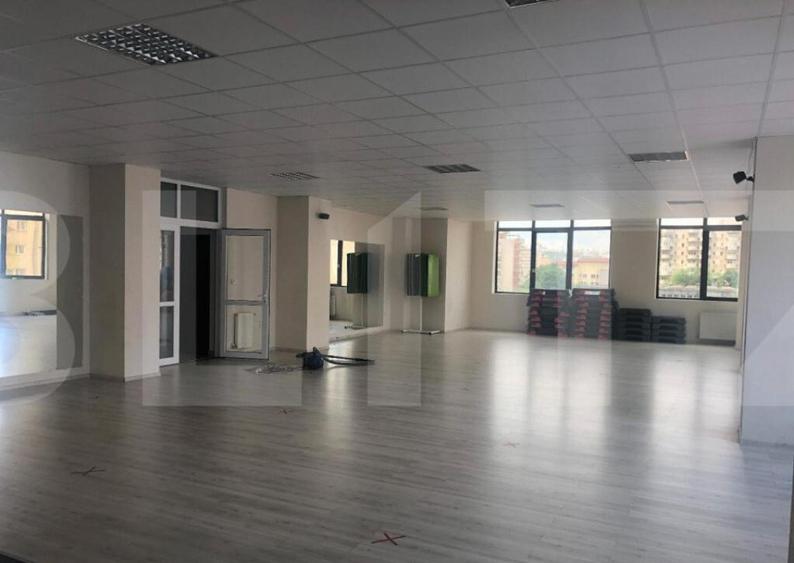 Spatiu comercial de tip open space, finisat - 1