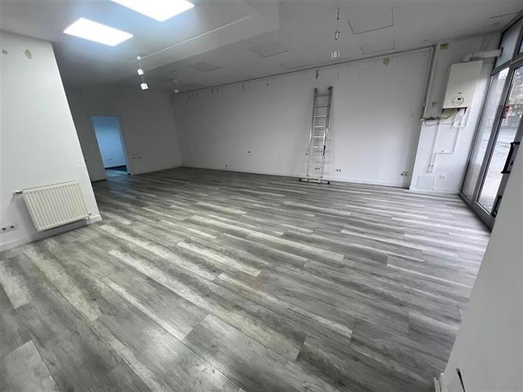 Orizont - spatiu comercial -  vitrina stradala - 3