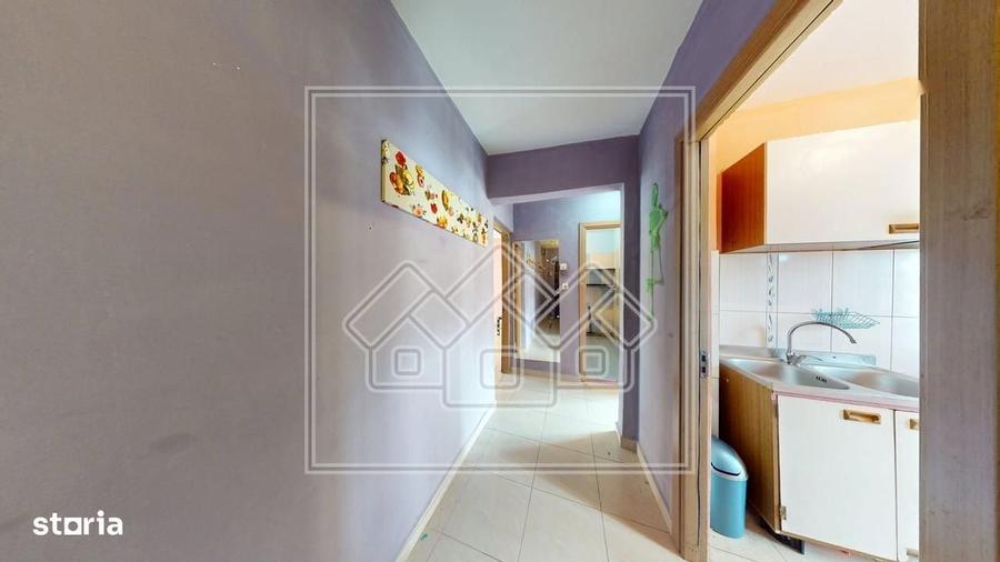 Apartament decomandata, 50 mp utili, balcon, pivnita, etaj 1, Strand - 3