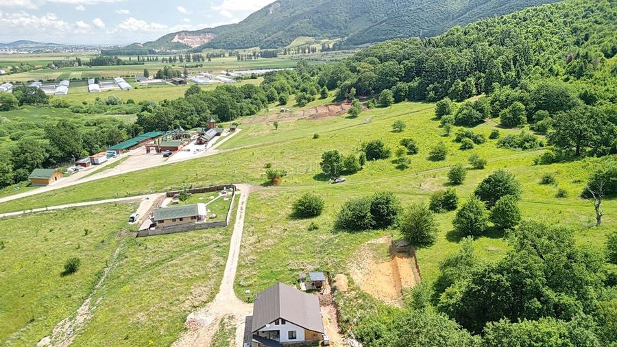 Teren Intravilan parcele 1000mp - 25