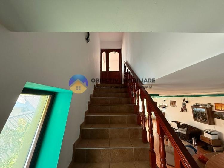 Casa de vanzare / 3 nivele / Piatra Neamt - 18