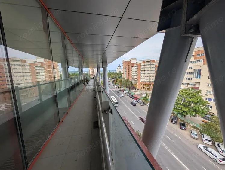 Spatiu 30AVENUE, asigurari, consultanta , servicii - 10