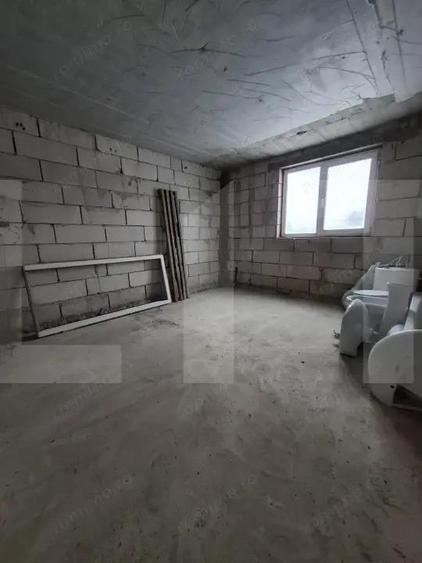 Casa cu mansarda la ro?u, teren 1.000 mp Draxini - 3