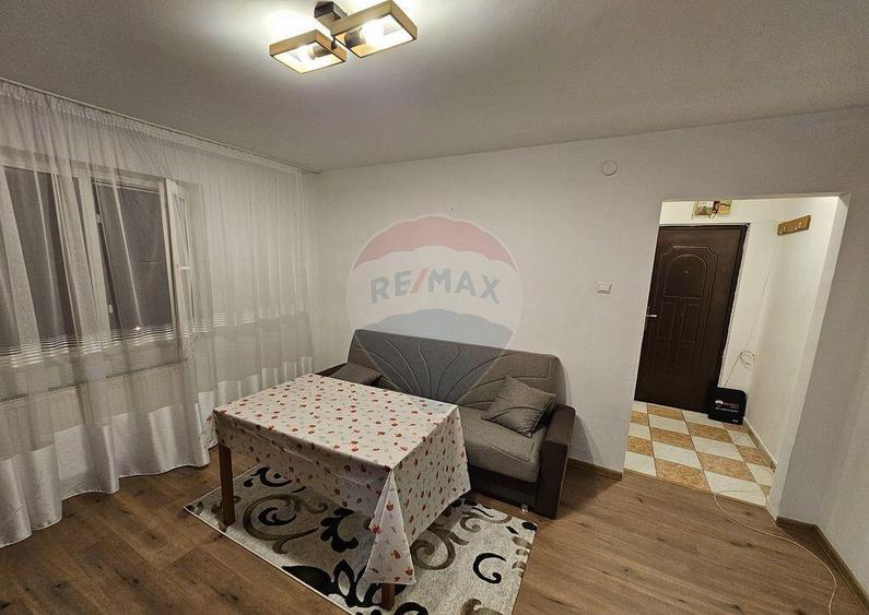 Apartament 2 camere B-dul Brancoveanu- Str Huedin - 6